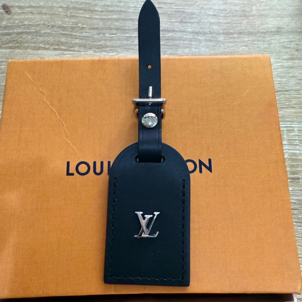 Authentic Louis Vuitton Luggage Tag